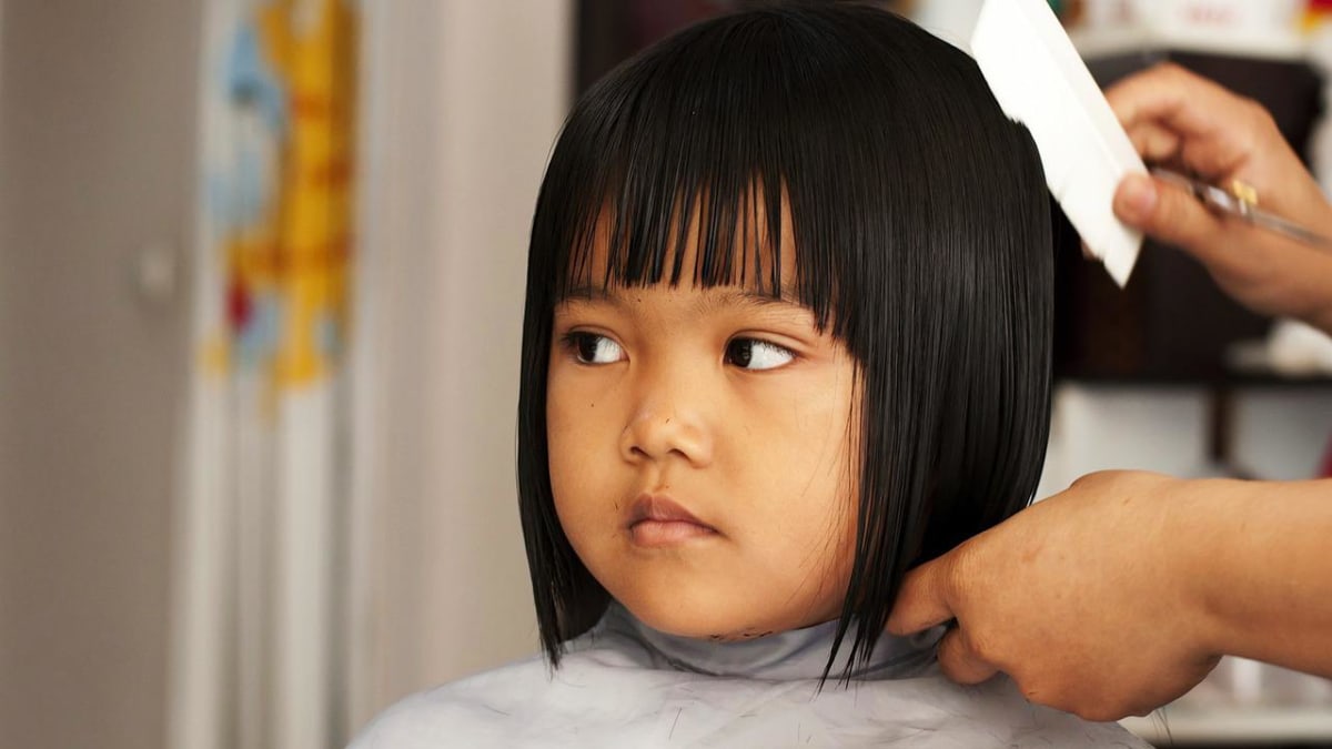 Short Hair Bobs for Kids - Howcast Short Hair Bobs for Kids - Howcast