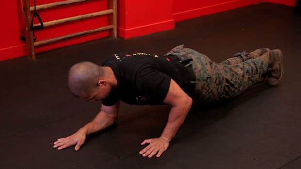 Push up chest top touch floor