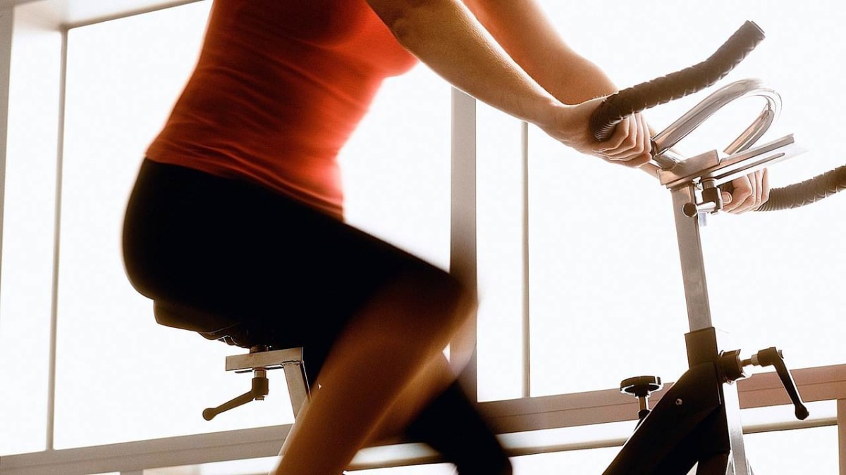 Recumbent bike knee pain sales