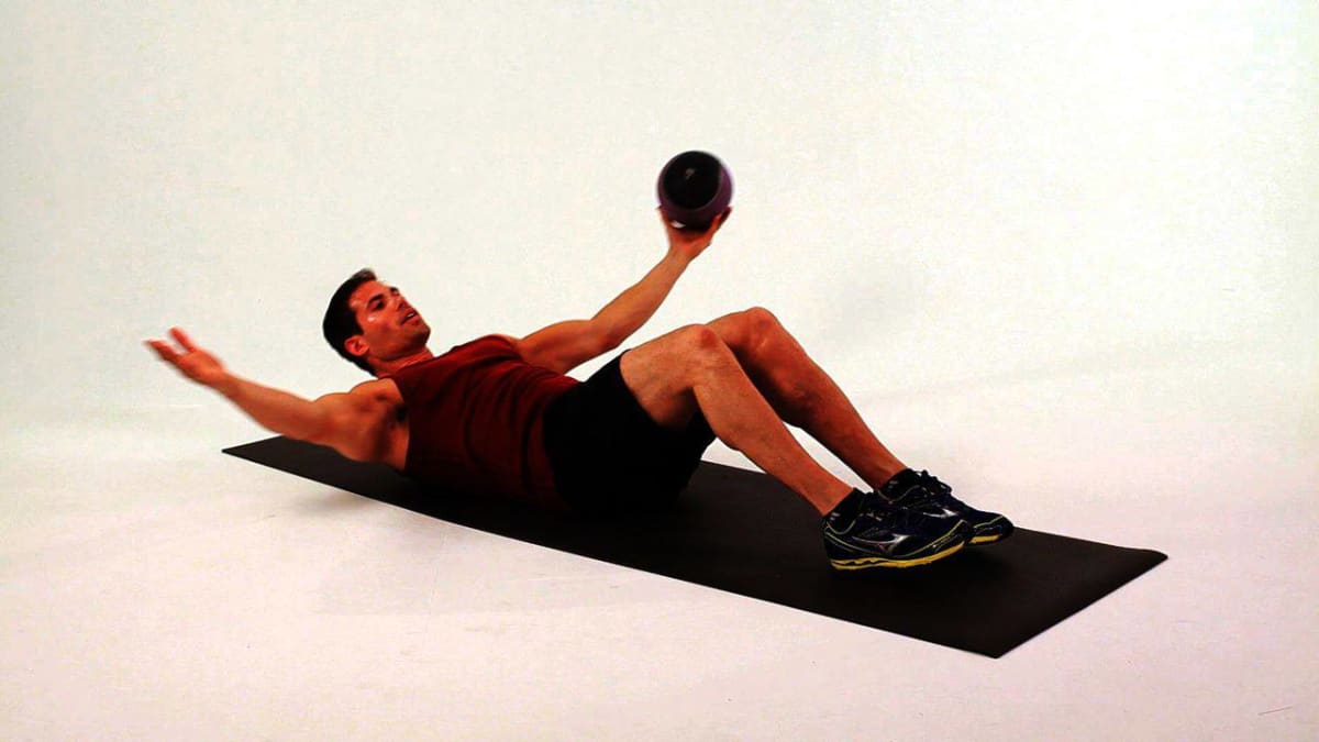 Medicine ball on sale sit up