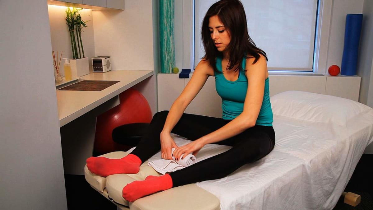 Knee best sale friendly cardio