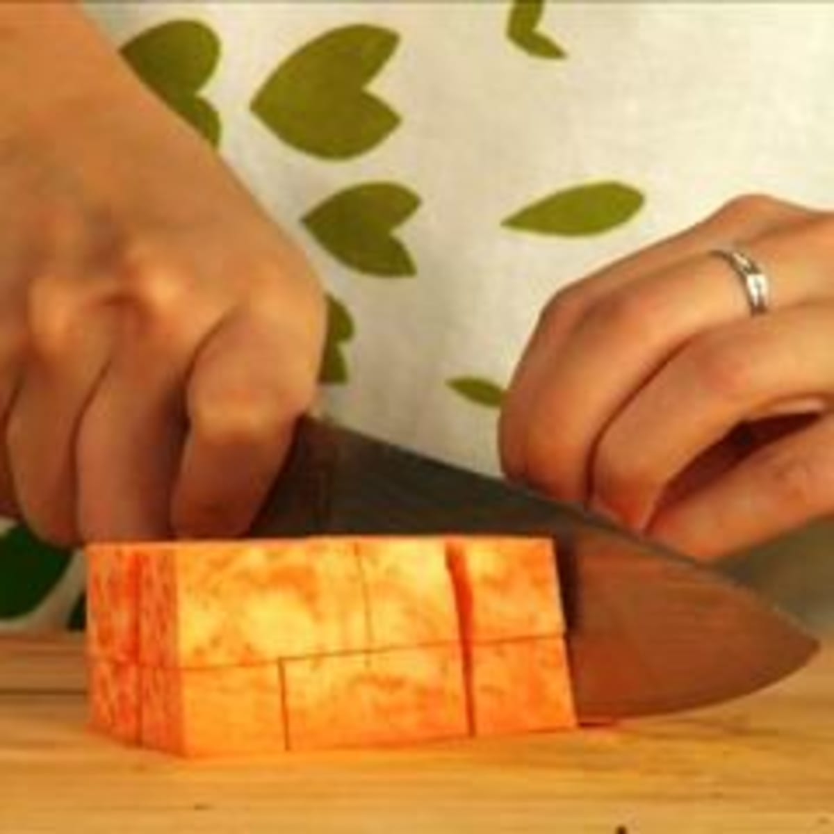 How To Large Dice Howcast