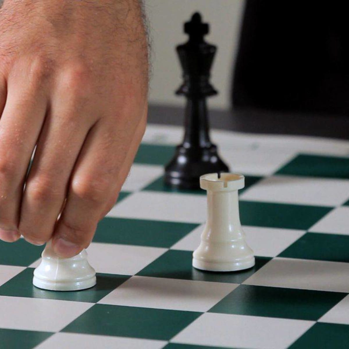 What Is a Ladder Checkmate? - Howcast