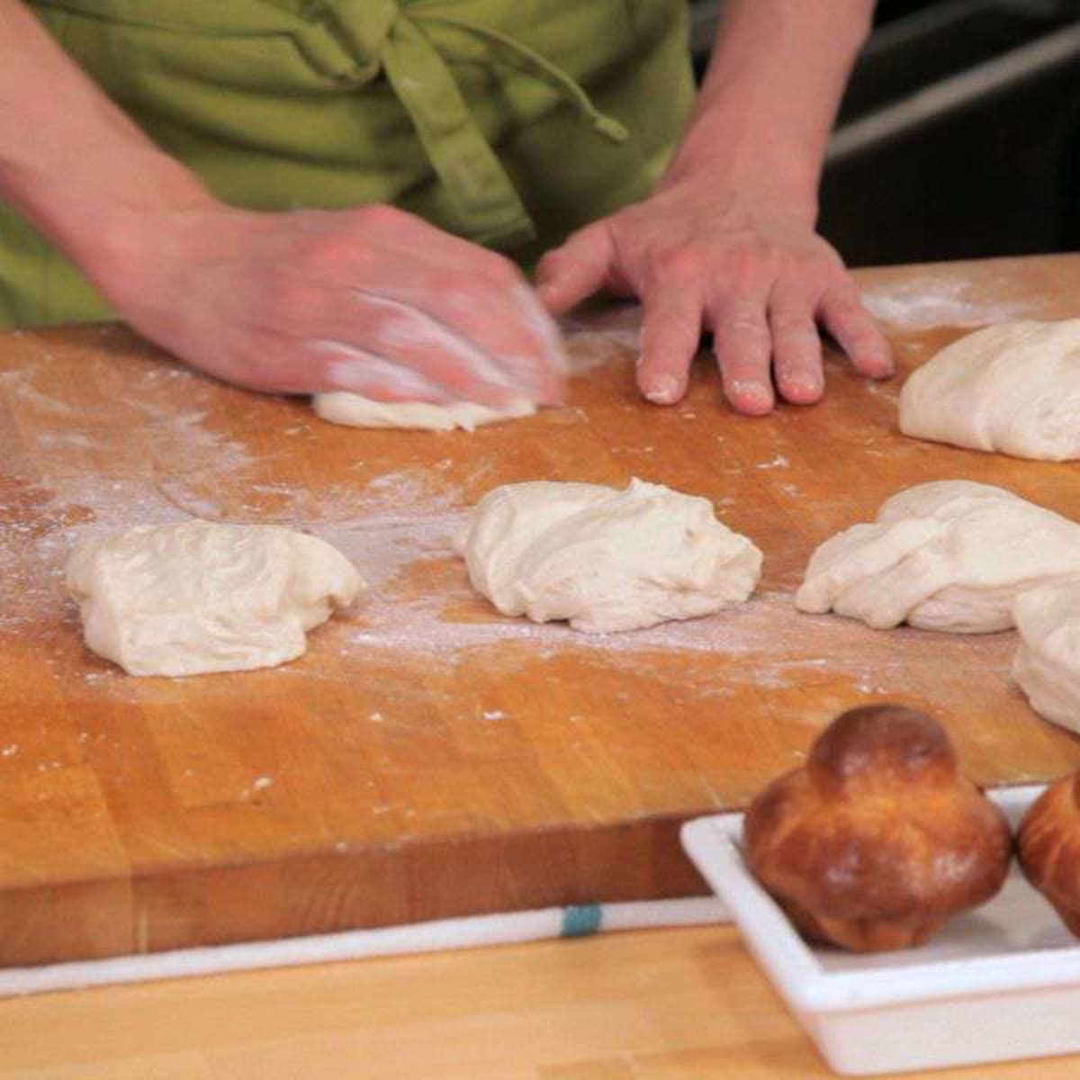 13 Bread Making Supplies You Need - Howcast