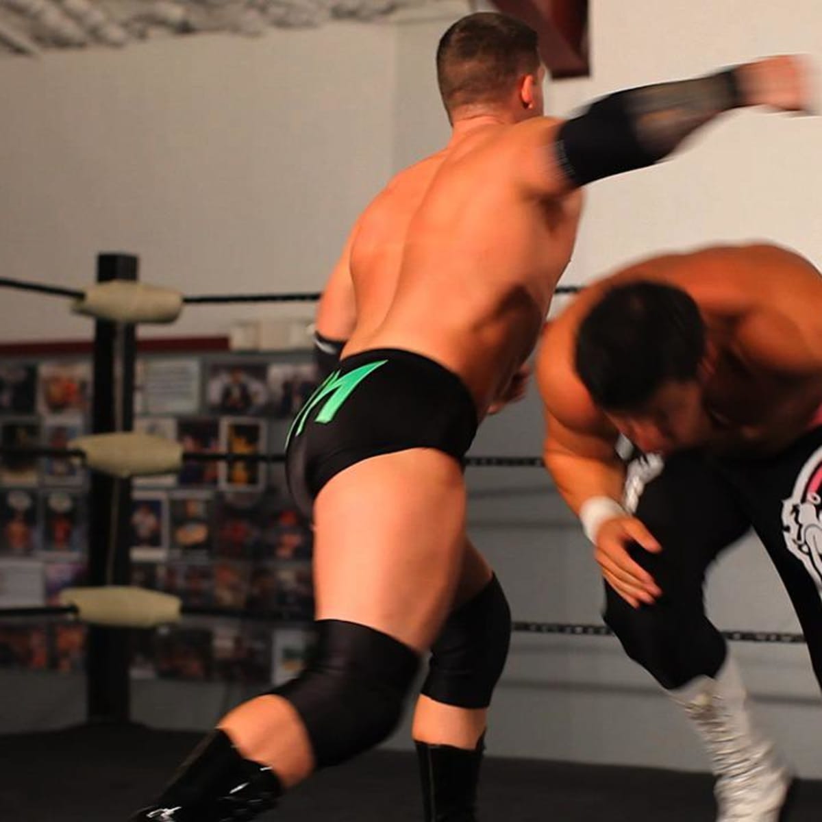 clothesline wrestling