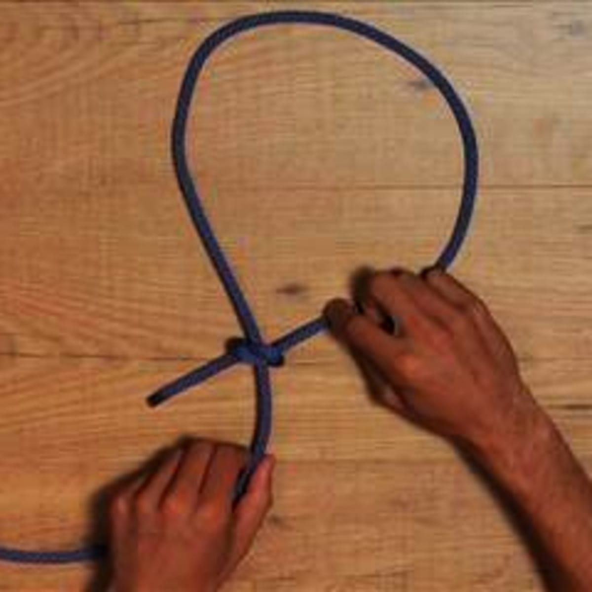 How to Tie a Noose Knot - Howcast