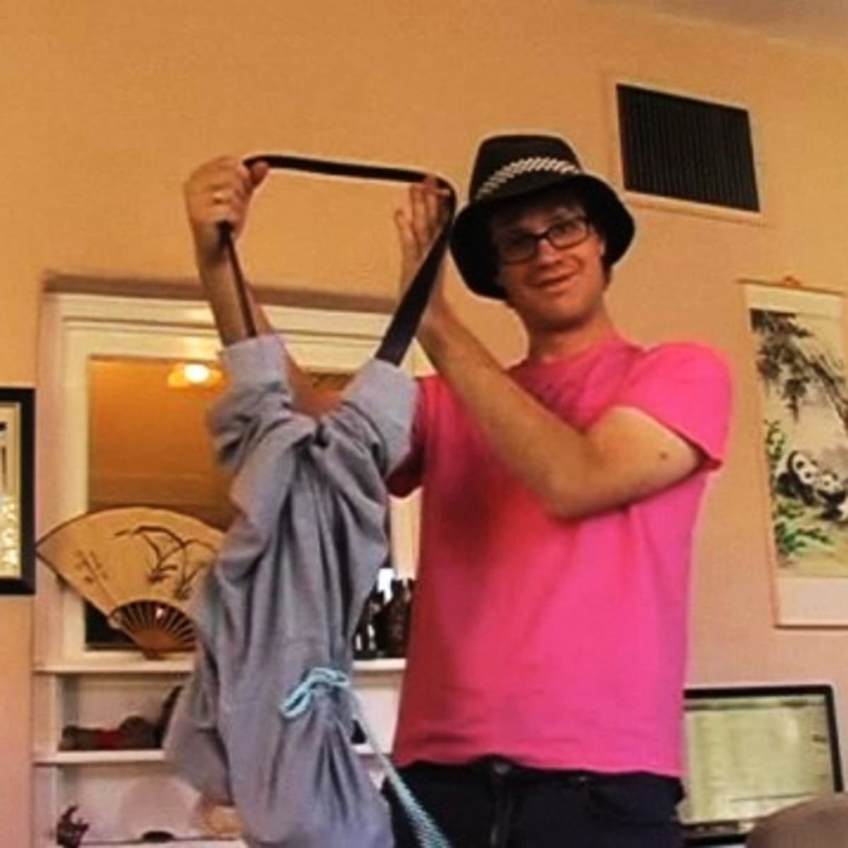 Hoodie that turns into a sales backpack