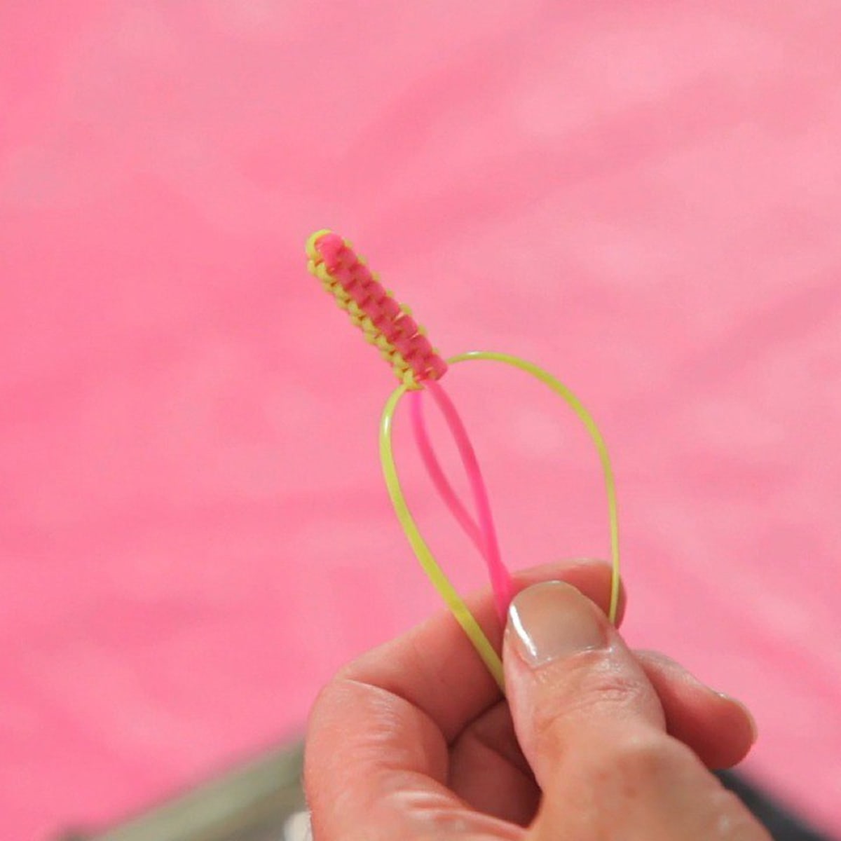 How to Make a Box Friendship Bracelet using Lanyard Howcast