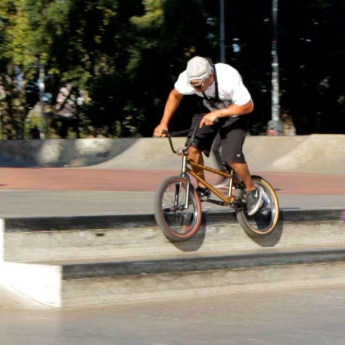 Bmx bike clearance tricks with pegs