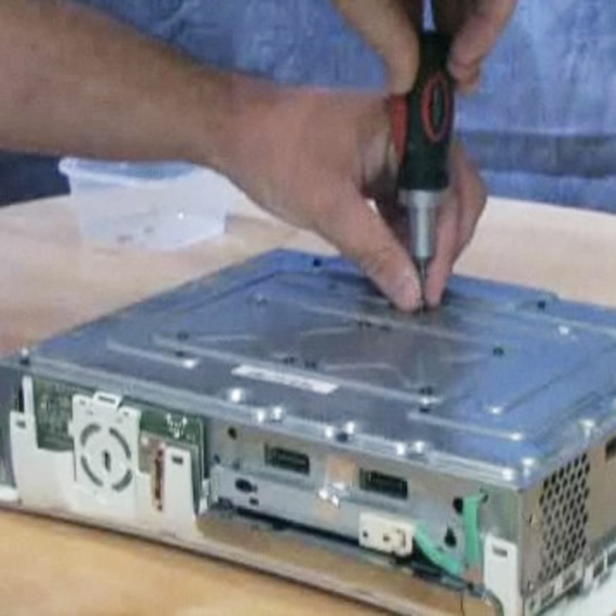 How do i take store my xbox one apart