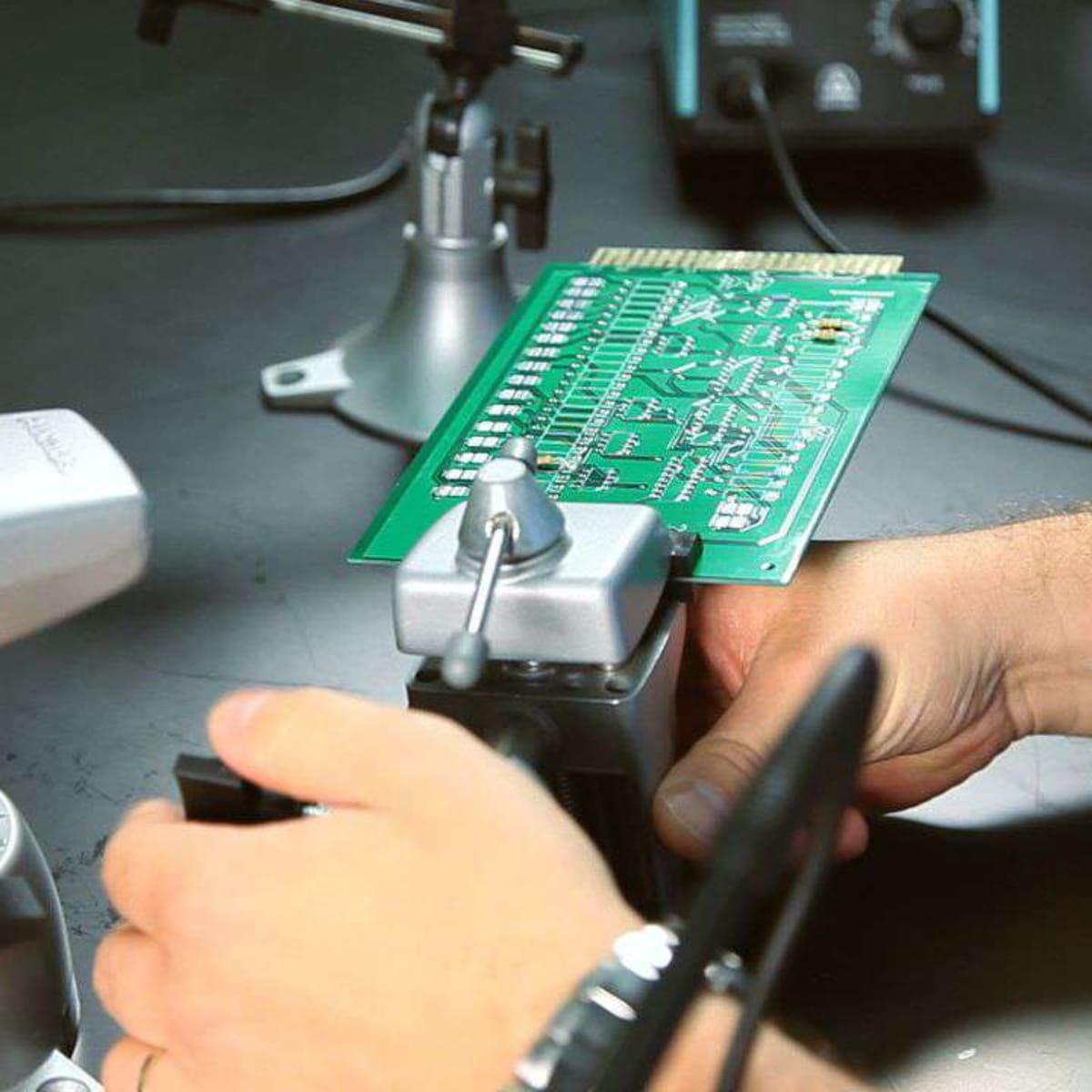 Soldering vise store
