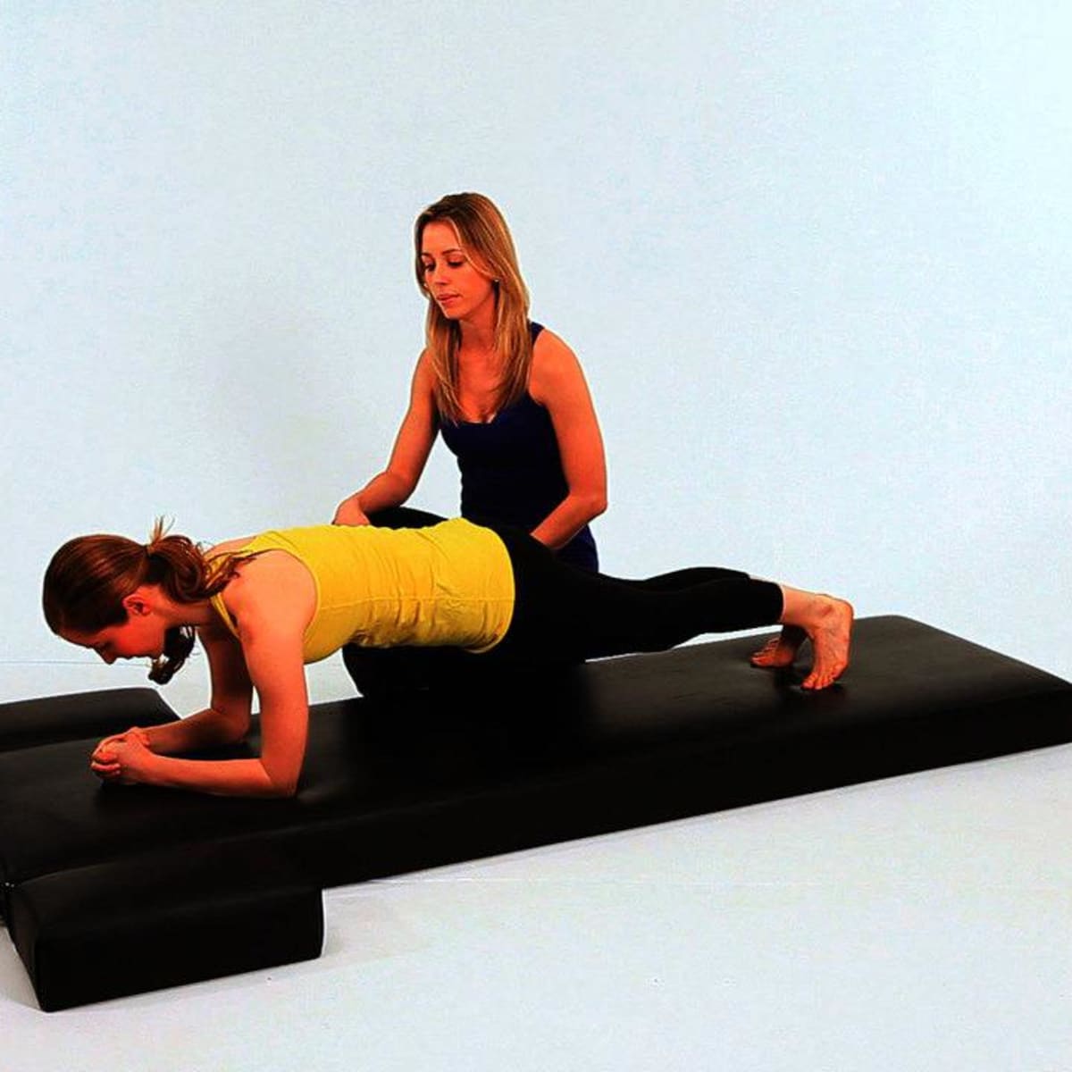 Serratus top push ups