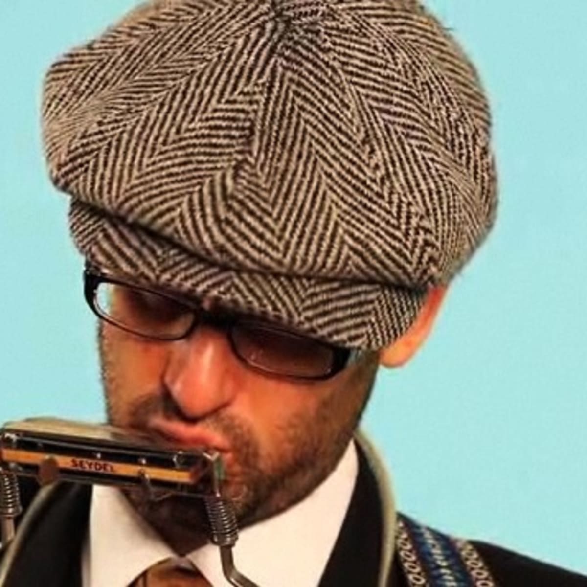 How to Play the Song Amazing Grace on Harmonica Howcast