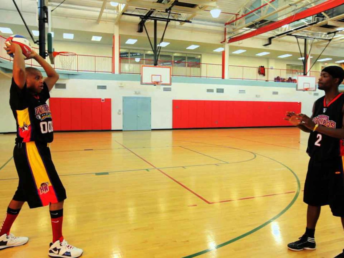 reverse pass basketball