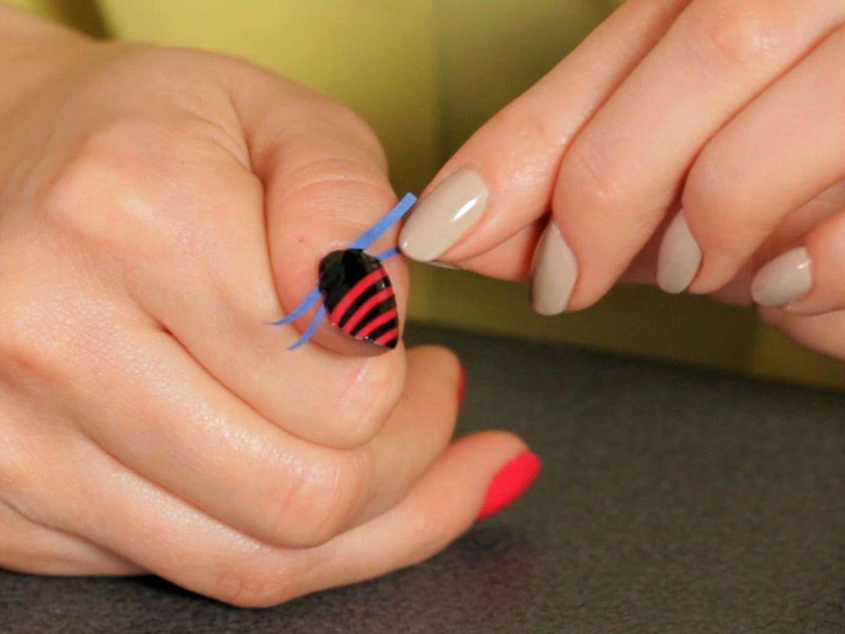 Easy Striped Nails with Just Tape