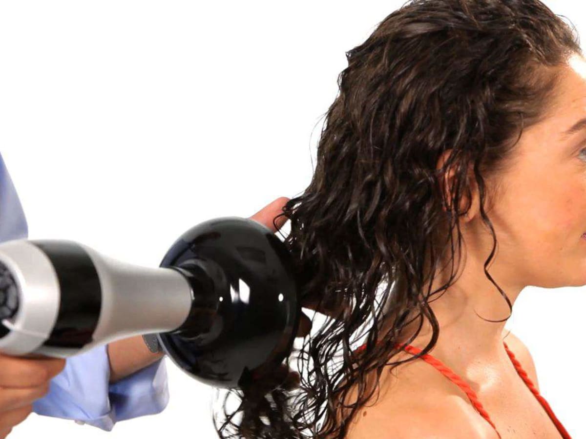 How to Blow Dry Curly Hair - Howcast How to Blow Dry Curly Hair - Howcast