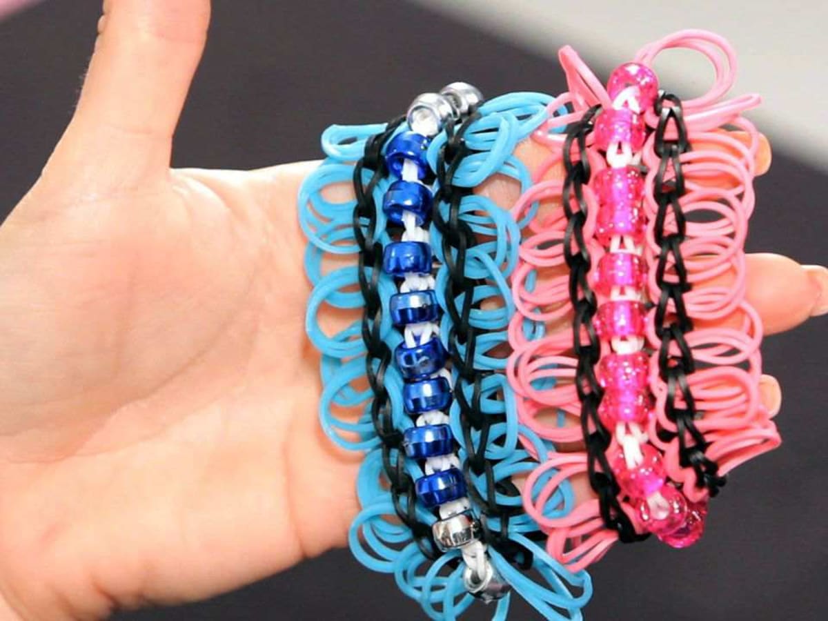 Rainbow Loom Bracelets with Chopstick Looms « Stitch-Craft