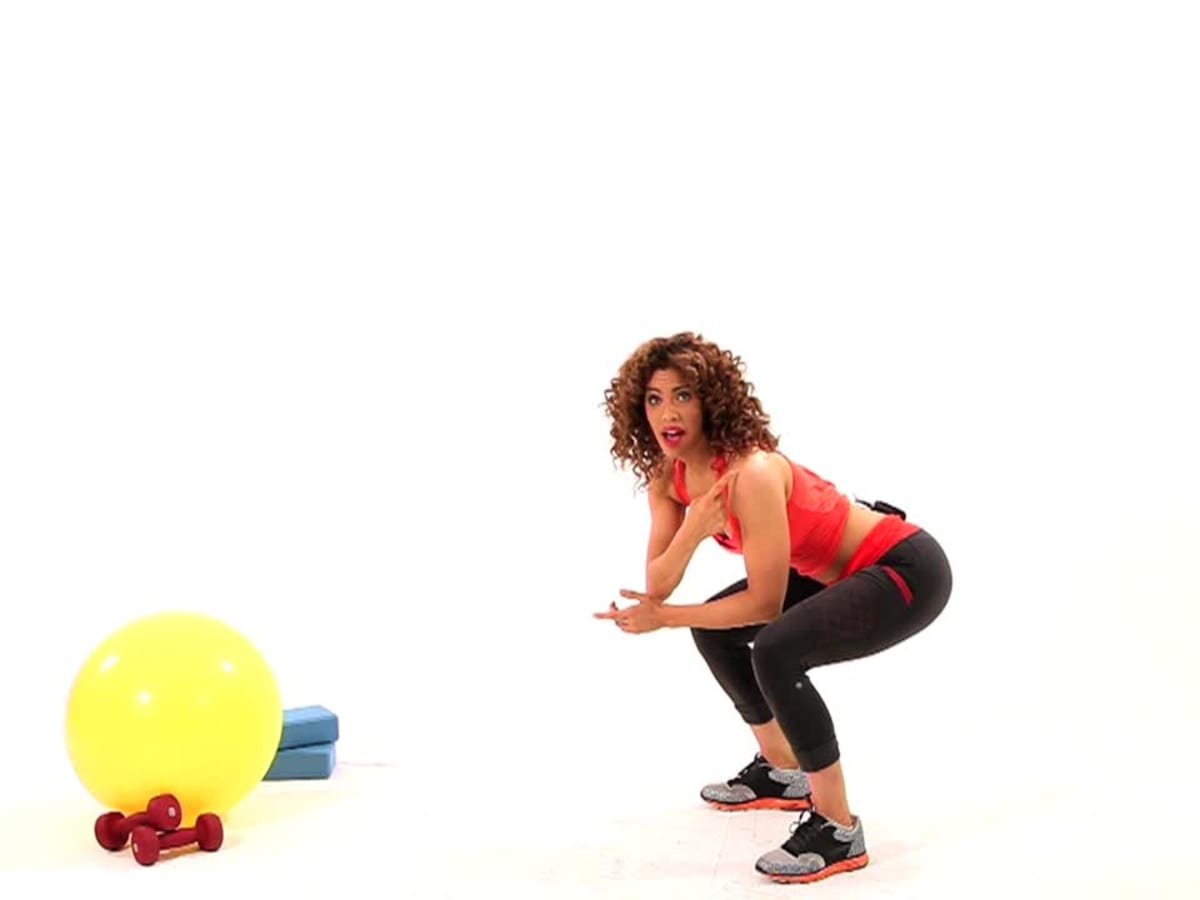 Frog squats hot sale