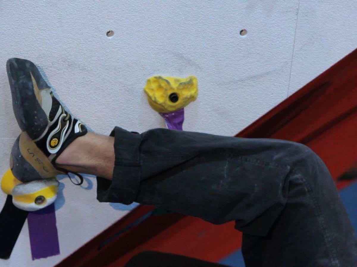 How to Use Heel Toe Hooks for Indoor Climbing Howcast