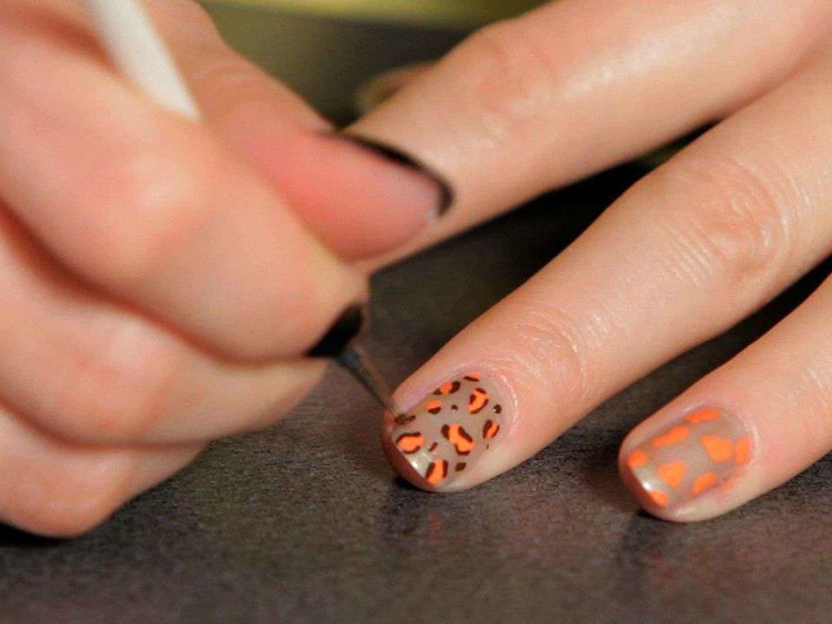 Cheetah outlet nail designs