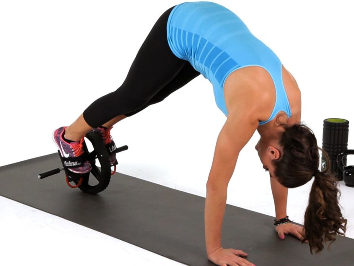 Pike deals core workout