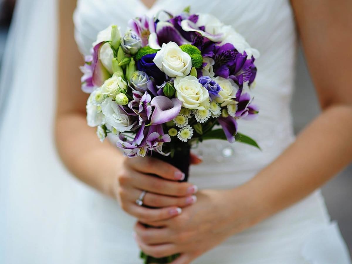 Good wedding flowers on sale