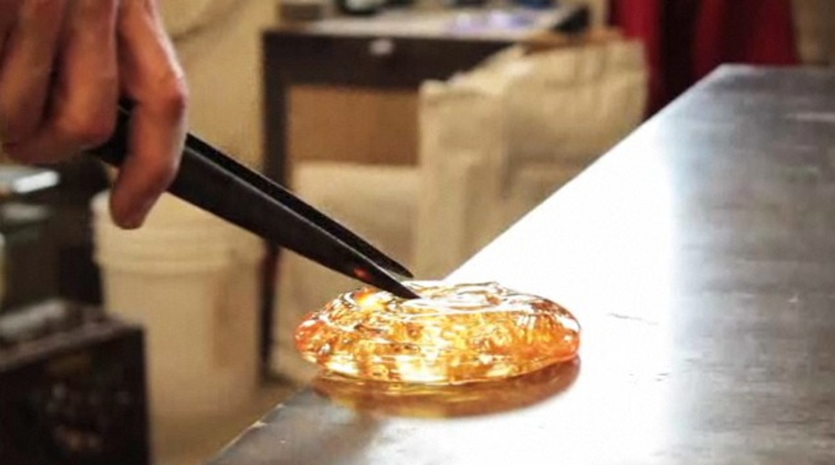 How Hot Does the Glass Get in Glassblowing? Howcast