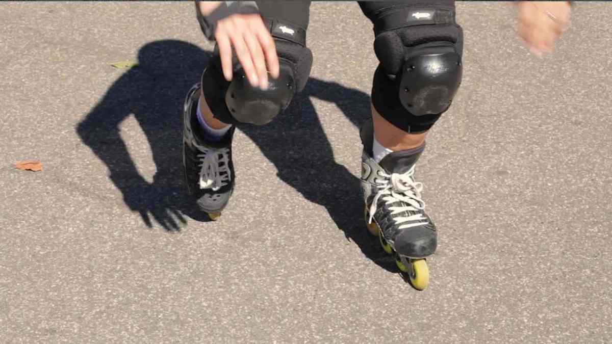 2 Rollerblade Tricks Howcast