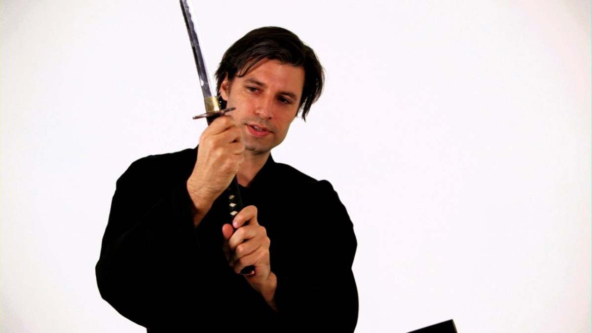 How to Block with a Katana during a Sword Fight Howcast
