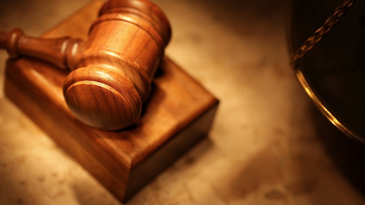 How to Understand Legal Issues Howcast