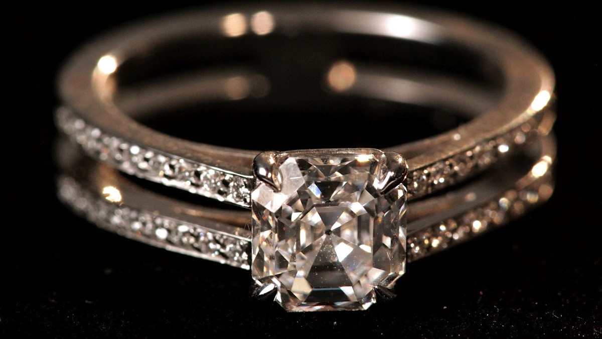 How to Buy a Diamond Ring Howcast