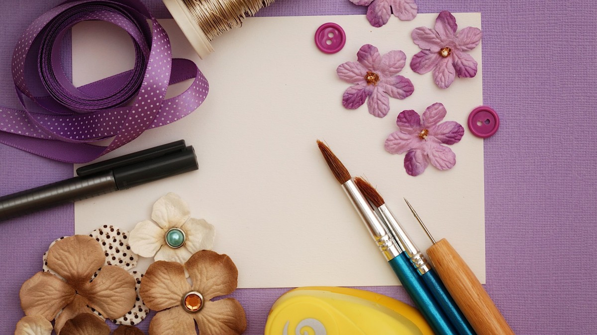 Scrapbooking 101 Howcast