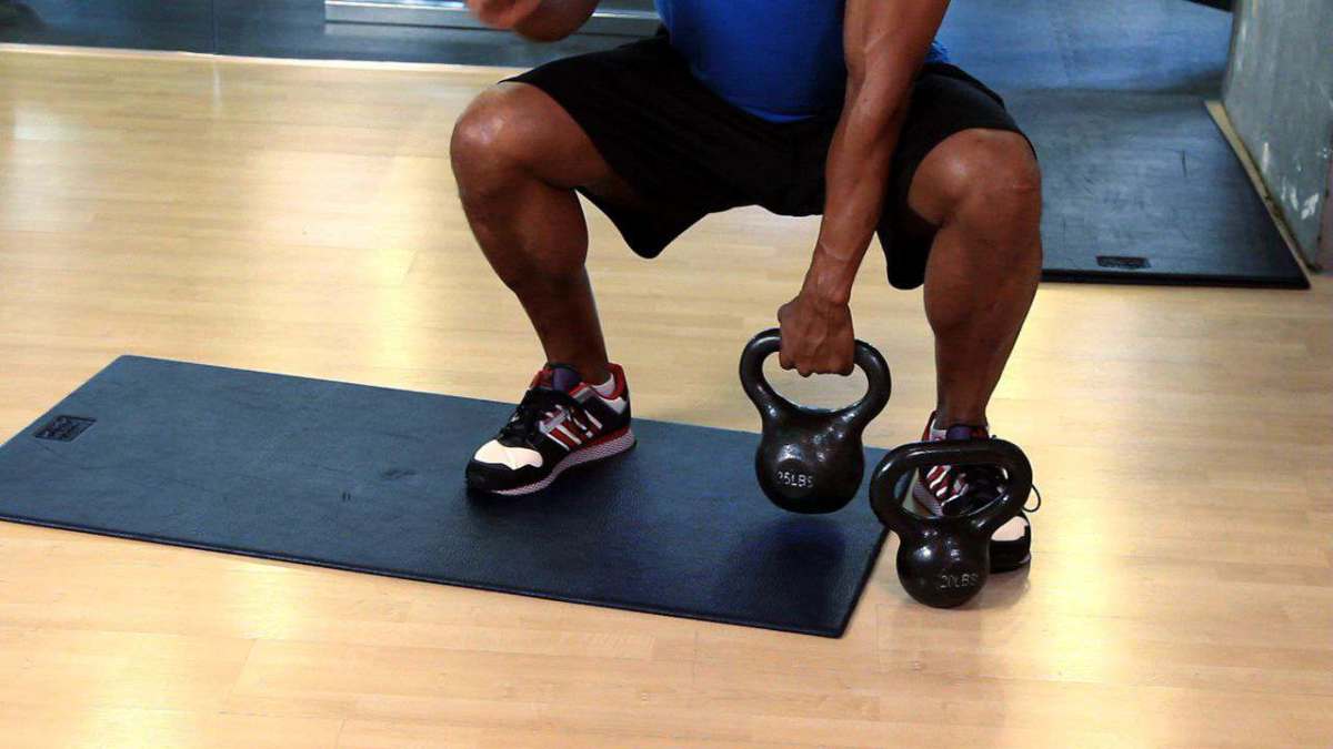 Do You Need Big Weights To Get Big Biceps Howcast do-you-need-big-weights-to-get-big-biceps-howcast