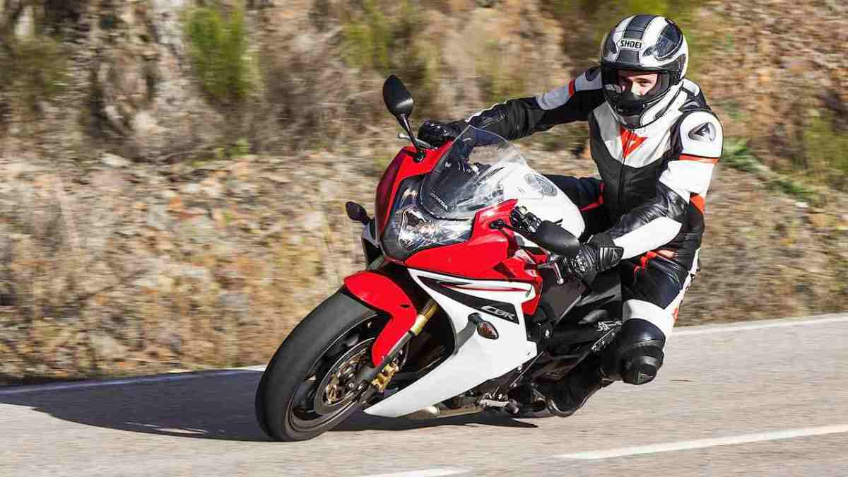 How to Compare Motorcycle Models - Howcast