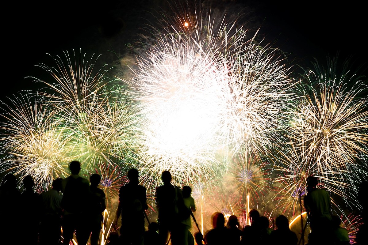 Happy New Year - Howcast