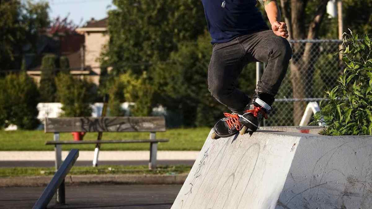 How to Do a Soul Grind on InLine Skates Howcast