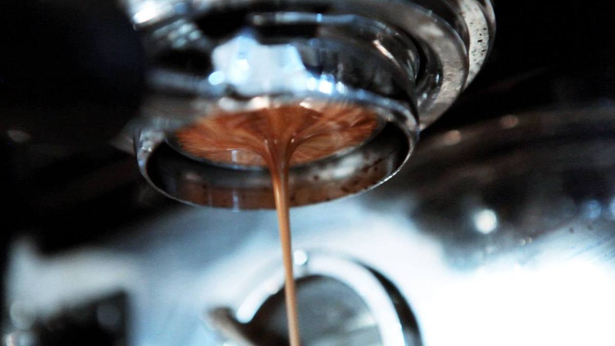 How to Pull the Perfect Shot of Espresso Howcast
