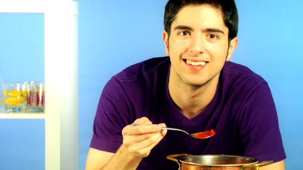 Quick Tips How to Sweeten Tomato Sauce without Sugar Howcast