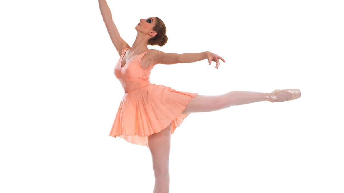 How to Do an Arabesque in Ballet Howcast
