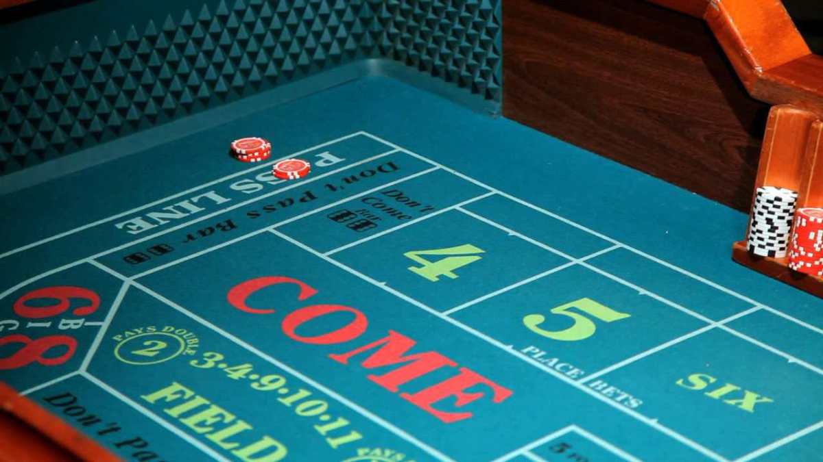 How to Make Lay Bets in Craps Howcast