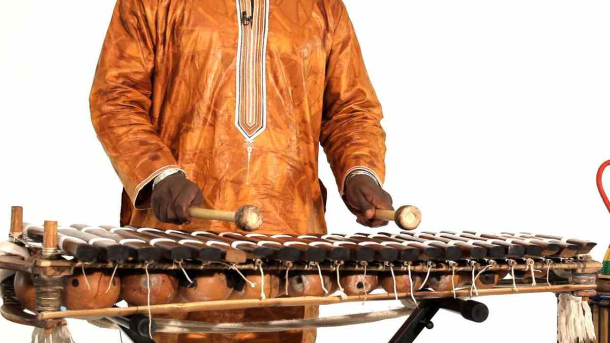 Balafon Beginner Techniques - Howcast