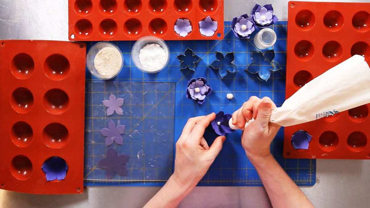 How to Assemble an Easy Sugar Paste Flower Howcast