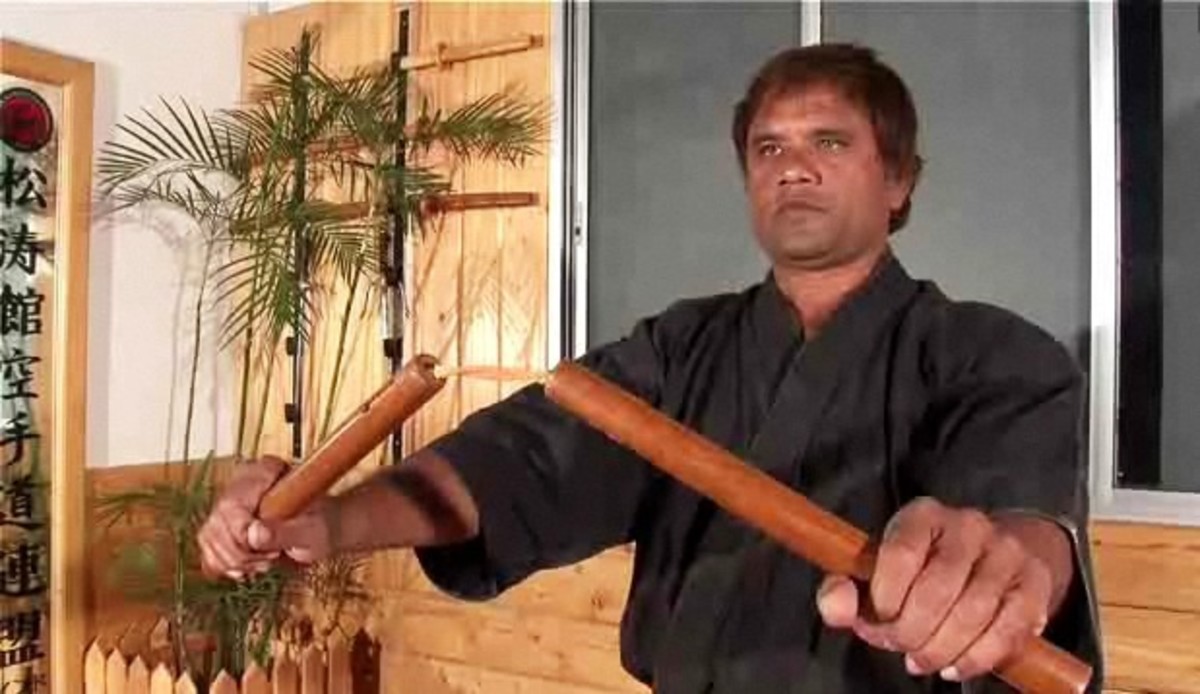 How to Use Nunchucks Howcast