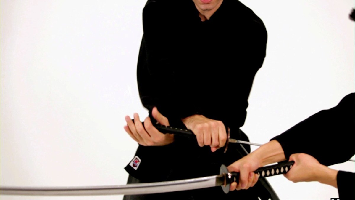 How to Do the Kiri Sage Katana Technique in Sword Fighting Howcast