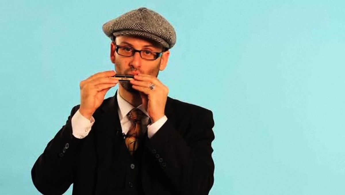 How to Play Harmonica in Different Keys Howcast