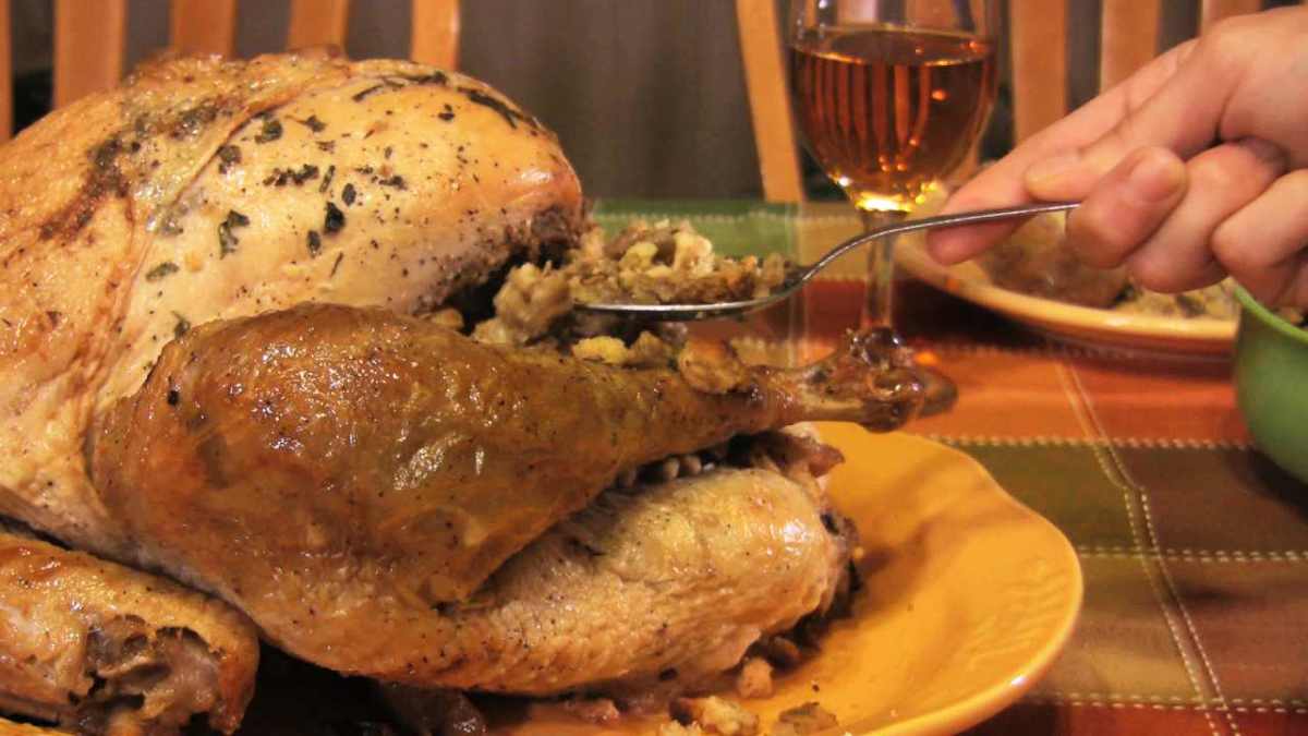 How to stuff a turkey howcast
