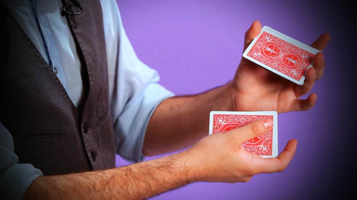 how to do the overhand shuffle in card magic howcast