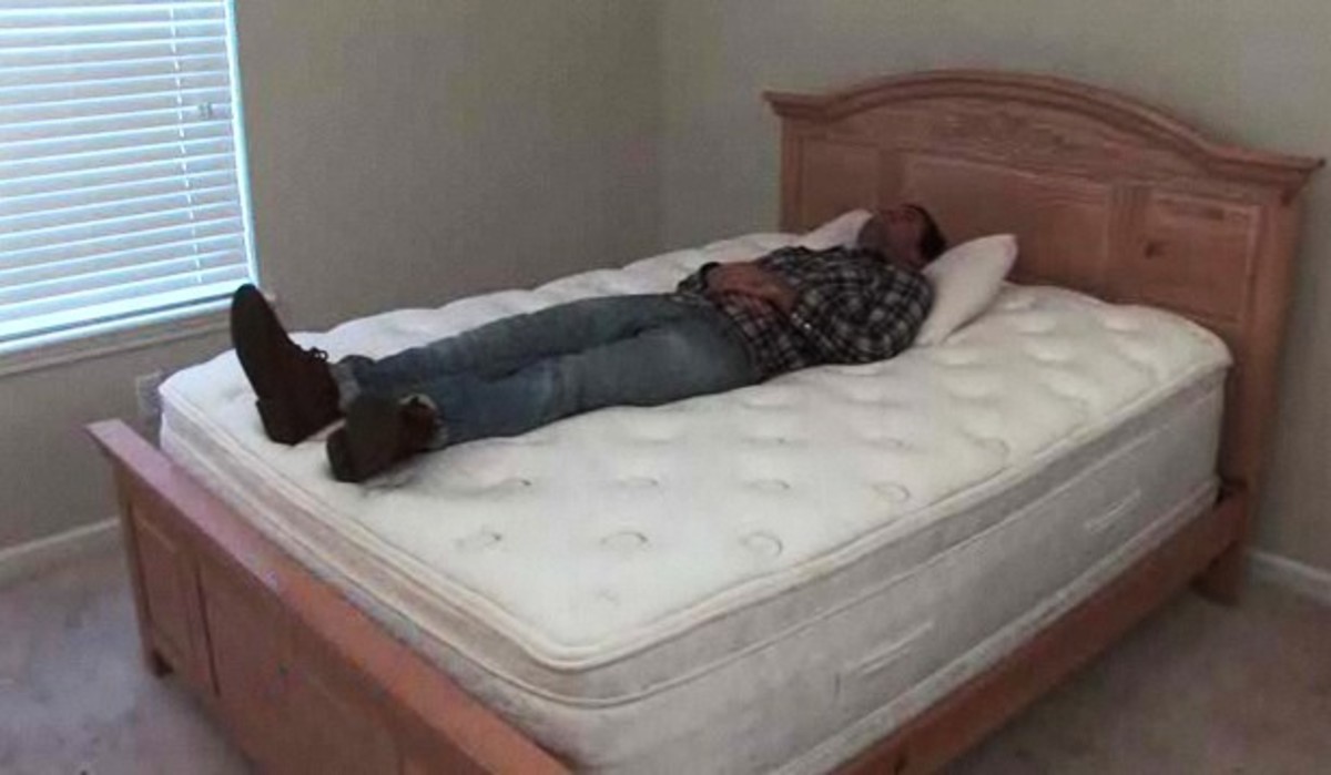 How to Buy the Right Mattress for Your Body Type Howcast