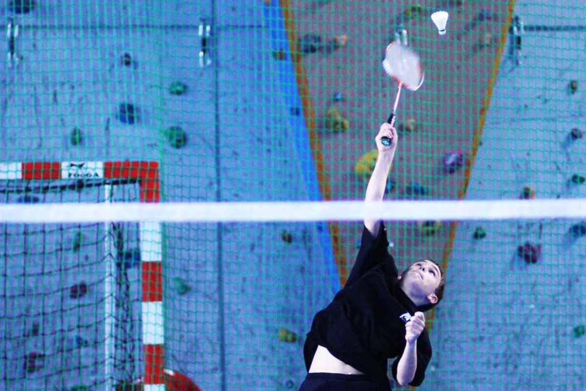 How to Short Serve in Badminton Howcast