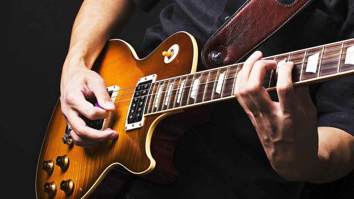 Best Electric Guitar for a Beginner Howcast